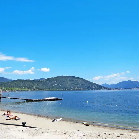 Punta Borromea By Interhome شقة